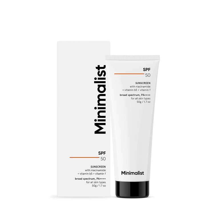 Minimalist sunscreen with multivitamins
